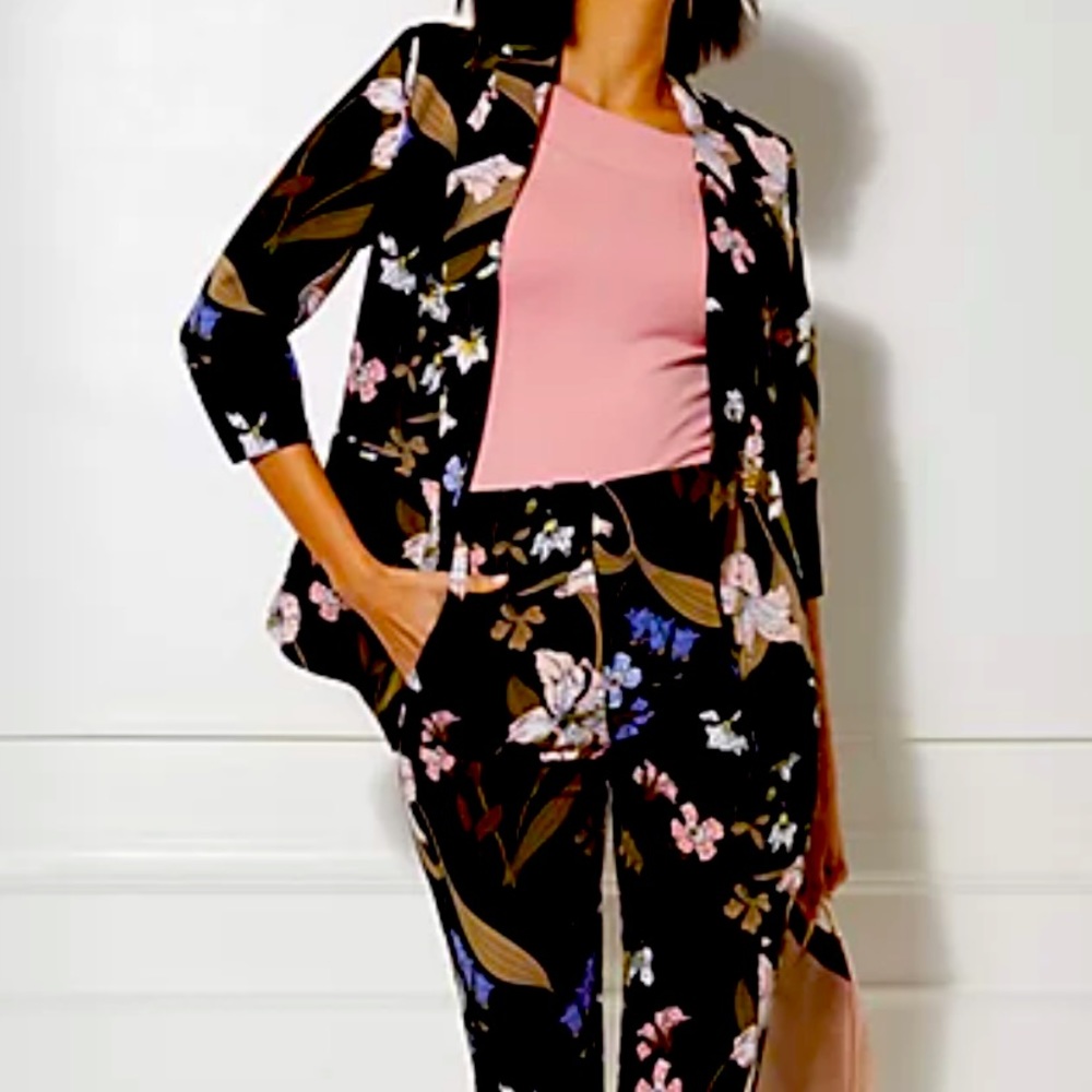 Súper chic, dressy, beautiful suit